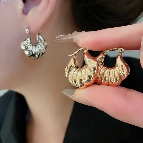 Ribbed Croissant Hoop Earrings Metallic High Polish Chunky Geometric French Retro Jewelry For Women With Silver Earring Post