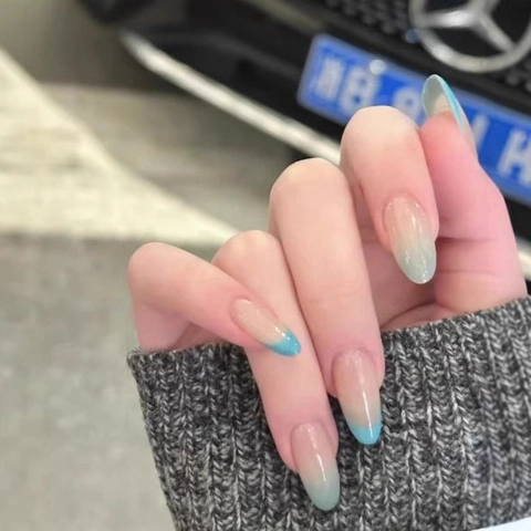 Künstliche Fingernägel Mandelform Lang Farbverlauf Blau Rosa Französische Spitze Glänzend Harz Für Frauen