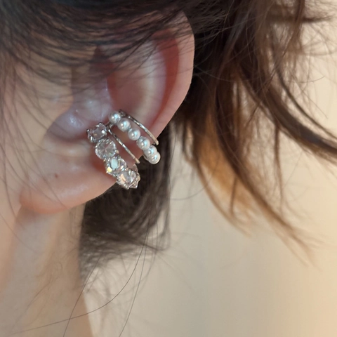 Elegante Mehrlagige Ear Cuff Ohne Piercing Aus Legierung Mit Künstliche Perlen Und Zirkonia Silberner Look Für Damen