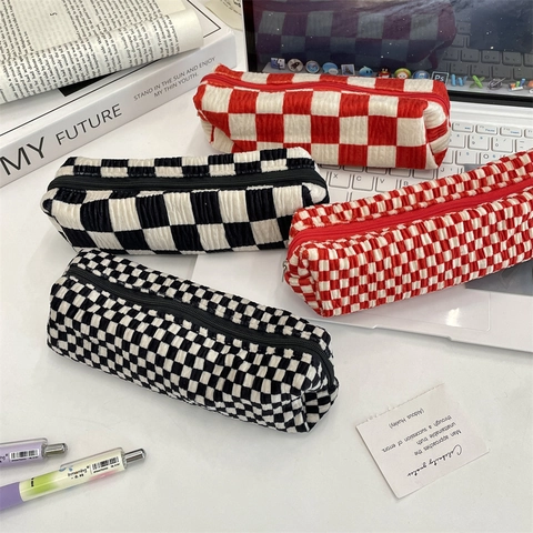 Trousse À Crayons Motif Damier Texture Velours Sac Papeterie Grande Capacité Pochette Maquillage Portable Fermeture Éclair Étudiants Filles