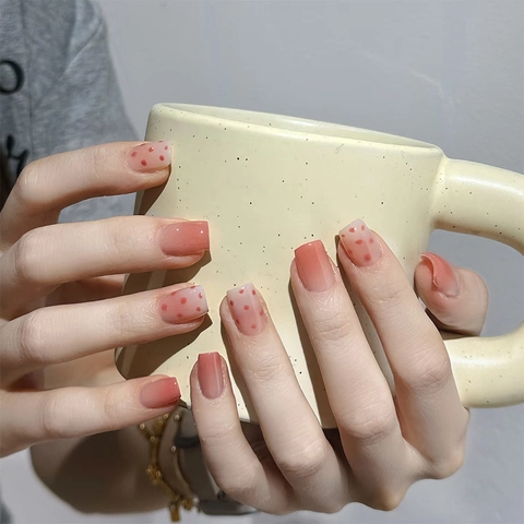 Rote Ombre Punkt Aufpressnägel Quadratisch Rund Form Glänzend Abnehmbare Maniküre DIY Für Frauen Sanfter Stil