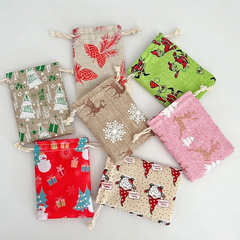 Christmas Gift Bags Linen Drawstring Pouches For Holiday Party Favors Candy Wrapping Gnome Reindeer Print
