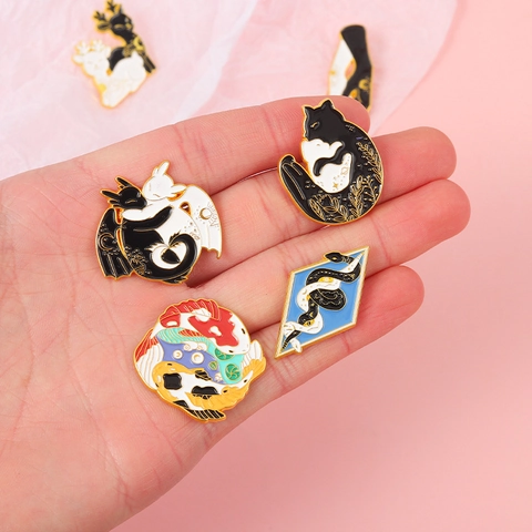 Creatieve Emaille Broche Set Legering Dier Draak Kat Koi Slang Yin Yang Badge Accessoire Voor Kleding Tas Decoratie