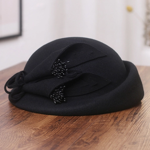 Cappello Cloche Da Donna In Feltro Di Lana Elegante Con Decorazione Floreale 3D Perline Retro Inverno Autunno