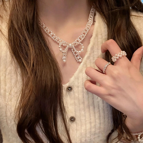 Elegante Estilo Francés Lazo Imitación Perla Artificial Collar Pulsera Y Anillos Para Mujeres Accesorio De Lujo Ligero Y Gracioso