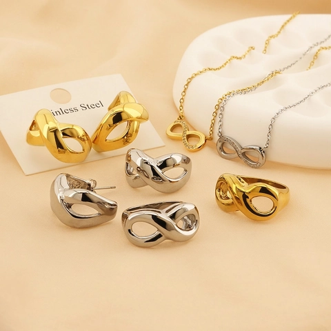 Collar Pendientes Anillo Símbolo Infinito Acero Inoxidable Chapado En Oro 18K Estrás Mujeres Moda Diseño Simple
