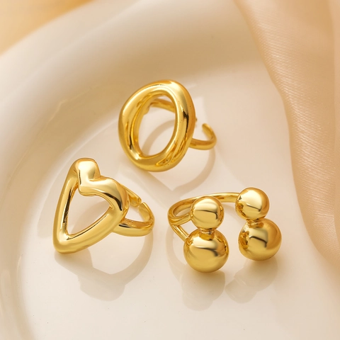 Minimalistischer Geometrischer Offener Verstellbarer Ring Für Damen Unregelmäßiger Herz Kugel Kupfer Vergoldet Modeschmuck