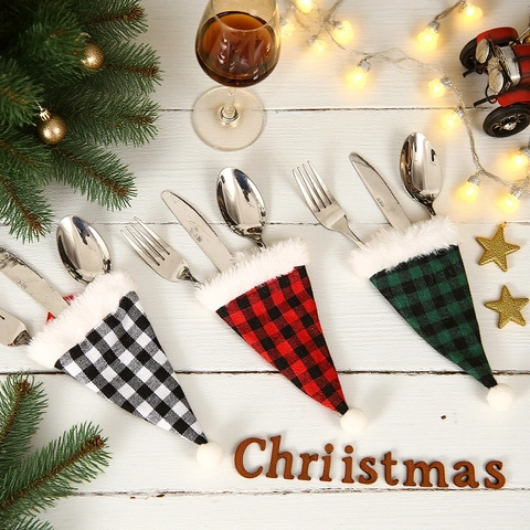Porte Couverts De Noël Forme Bonnet De Père Noël Buffalo Plaid Polyester Pochette Pour Décoration Table De Fête