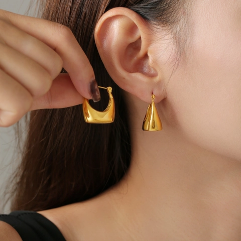 Geometric U-Shaped Hoop Earrings For Women Stainless Steel 18K Gold Plated PVD Minimalist Chunky Fashion Jewelry Accessories
