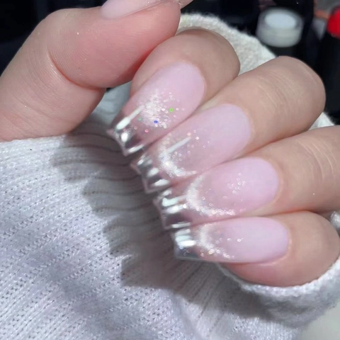 Uñas Postizas Francesas Press On Purpurina Plateada Rosa Nude Espejo Forma De Ataúd Para Mujeres Manicura Artificial