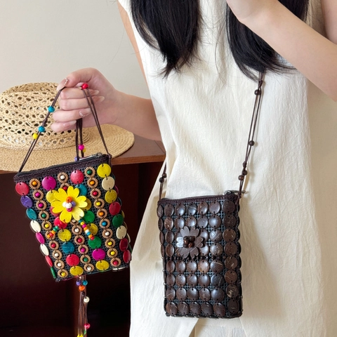 Bohemian Etnische Bloem Kokosnoot Schaal Mini Tas Ketting Handgemaakte Houten Kralen Portemonnee Lange Hanger Voor Dames