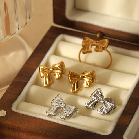 Bow Knot Jewelry 18K Gold Plated Stainless Steel Textured Stud Earrings And Adjustable Opening Ring For Women Elegant Niche Design