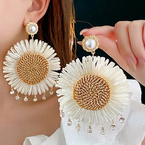 Pendientes Colgantes De Rafia Tejida De Girasol Con Perla Artificial Y Borla De Diamantes De Imitación Joyería Bohemia Silver Earring Post
