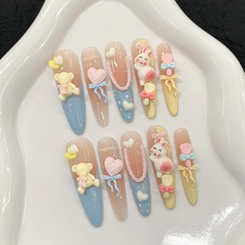 Handgefertigte 3D Press On Nails Cartoon Bär Hase Relief Macaron Bunte Stiletto Lange Künstliche Nägel Süßer Stil