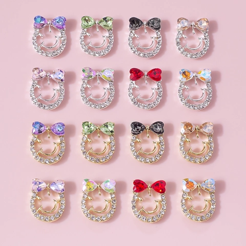 Bowknot Smiley Gesicht Nail Art Charms Legierung Strass Herzform Glänzende Aurora Maniküre Dekoration
