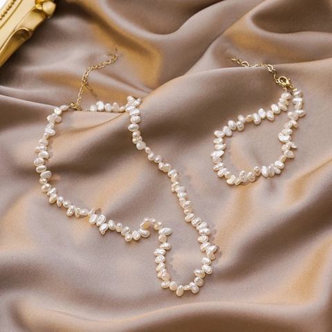 Baroque Freshwater Pearl Jewelry Set For Women Irregular Pearl Necklace Gold Plated Alloy Bracelet Elegant Fashion Accessory