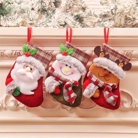 Calze Di Natale Sacchetti Regalo Da Appendere Babbo Natale Pupazzo Di Neve Renna Peluche Feltro Decorazioni Festive