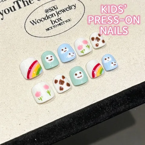 Unghie Finte Fatte A Mano Per Bambini Simpatico Cartone Animato Arcobaleno Sorriso Stampa Mucca Per Ragazze