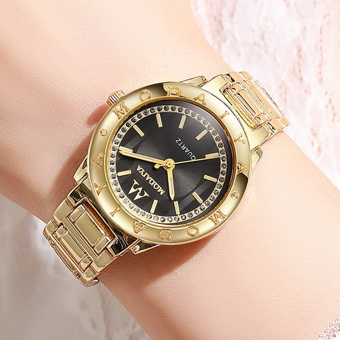 Orologio al Quarzo da Donna alla Moda Cinturino in Metallo in Lega Lunetta con Strass Decorazione a Lettere Orologio da Polso Analogico Rotondo di Lusso Regalo di Gioielli Quotidiani Casual