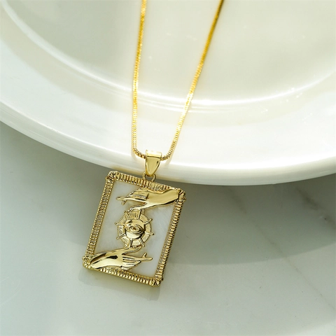 Tarot Anhänger Halskette 18K Vergoldetes Kupfer Naturmuschel Zirkon Hände Auge Geometrischer Schmuck Für Frauen