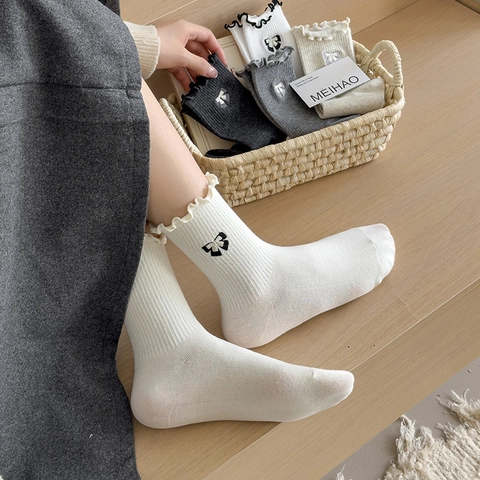 Damen Crew Socken Baumwolle Rippstrick Bestickte Schleife Rüschensaum Wadenhoch Japanischer Stil Weich Lässig Für Damen