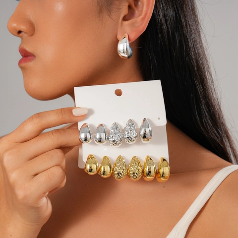 Orecchini A Lobo Goccia D Acqua Martellato E Liscio Metallico Con Perno In Argento Gioielli Di Moda Per Donna
