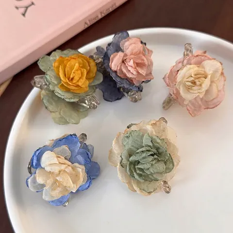 Molletta Per Capelli Con Fiore In Tessuto Piccola Camelia Sfumata Chiffon Fatto A Mano Elegante Dolce Accessorio Donne Ragazze