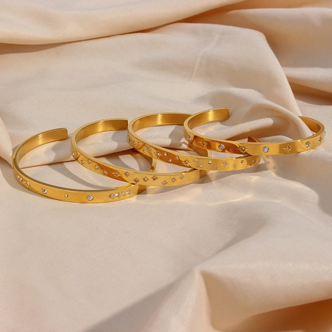 Minimalistische Roestvrijstalen 18K Vergulde Open Armbanden Voor Dames Elegante Zirkonia Ingelegde Ster Zon Manchet Armbanden Dagelijkse Mode Sieraden Accessoires