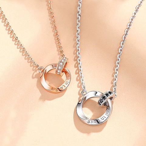 Ineengesloten Dubbele Ring Mobius Hanger Ketting Koper Zirkonia Fall In Love Gegraveerd Romantische Sieraden Voor Koppels