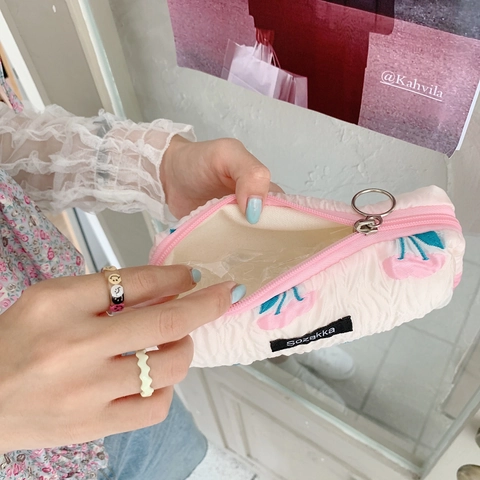 Wrinkled Texture Pencil Case Floral Embroidery Zipper Portable Makeup Bag Jacquard Polyester Storage Pouch Korean Style Students Women