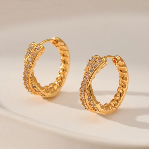 Orecchini A Cerchio Intrecciati Rame Placcato Oro 18K Micro Pavé Zirconia Design Corda Torcita Moda Minimalista Donna