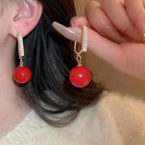 Vintage Red Faux Artificial Pearl Dangle Earrings Copper With Zirconia And Silver Earring Post Elegant Holiday Jewelry For Women