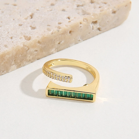 Smaragdgrüner Zirkonia Ring Kupfer 18K Vergoldet Offen Verstellbar Geometrischer Schmuck Für Damen Luxus Mode