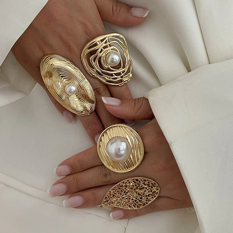 Vintage Oversized Alloy Finger Ring For Women Gold Silver Plated Irregular Hollow Leaf Ring Artificial Pearl Embellished Textured Opening Adjustable Jewelry