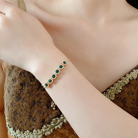 Women Copper Bracelet With Square Zircon Emerald Cut Green Gemstones Adjustable Bolo Clasp Luxury Elegant Jewelry