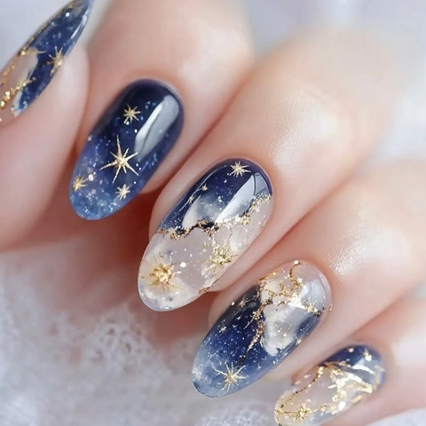 Marineblauwe Sterrenhemel Press On Nails Marmer Design Kunstnagels Voor Dames Elegant Ethereal