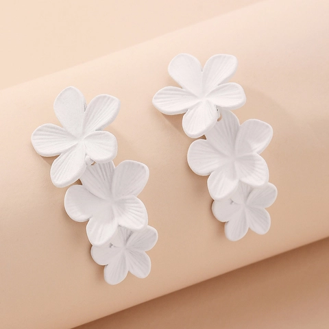 Matte Alloy Triple Flower Drop Earrings With 925 Sterling Silver Earring Post Fresh Sweet Style For Women