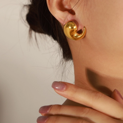 Minimalist Teardrop Comma Earrings High Polish 18K Gold Plated Copper Mirror Shine Lightweight Statement Jewelry Women