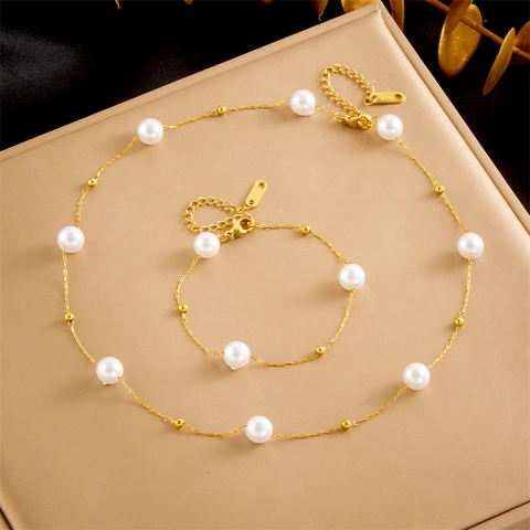 Retro Elegant Artificial Pearl Necklace And Bracelet Gold Plated Stainless Steel Geometric Round Versatile Jewelry For Women