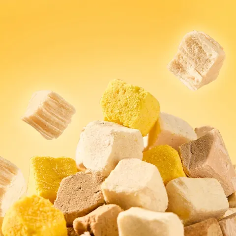 Freeze Dried Pet Snacks High Protein Healthy Chicken Duck Egg Yolk Treats For Cats And Dogs Zero Additives Nutritious Food