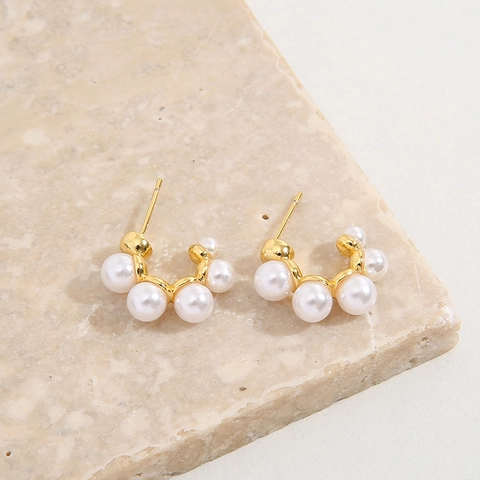 C-Shaped Hoop Earrings Copper 18K Gold Plated With White Artificial Pearls Zircon Elegant Retro Style For Women