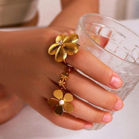 Anillos Forma De Flor Para Mujer Acero Inoxidable Chapado En Oro Zircón Perla Artificial Ajustable Joyería Estilo Ins