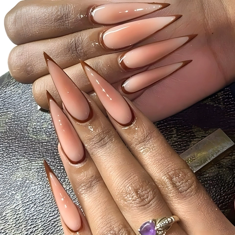 Uñas Postizas Press On Largas Stiletto Brillantes Nude Punta Francesa Degradado Marrón Oscuro Minimalistas