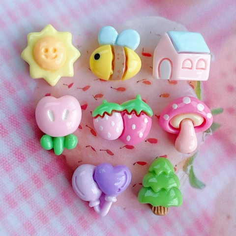 Mini Resin Charms DIY Crafts Accessories Cartoon Mushroom Bee Flower House Honey Pot For Scrapbooking Phone Case Decor