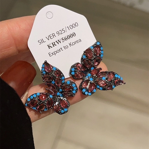 Vintage Copper Butterfly Stud Earrings Luxury Colored Zirconia Rhinestone Bowknot Ear Jewelry For Women Elegant Animal Design Gift