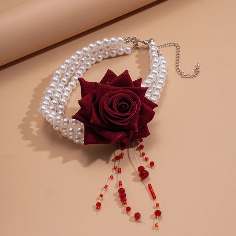 Vintage Dreilagiges Faux Künstliche Perlen Choker Halskette Mit Großer Roter Samt Rose Blume Und Glasperlen Quasten Elegante Schmuck Für Damen