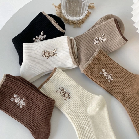Women Crew Socks Combed Cotton Ribbed Knit Breathable Casual Cute Rabbit Embroidery Japanese Style Soft Elastic Mid-Calf