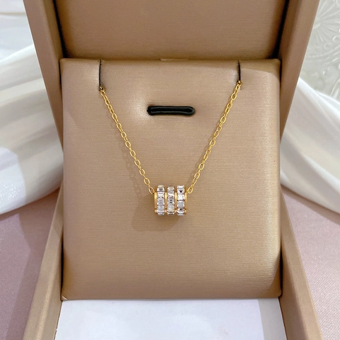 Collana Con Pendente Cilindrico Minimalista In Acciaio Al Titanio Con Zirconi Incastonati Catena Da Clavicola Donna