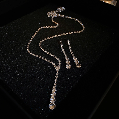 Collar Y Pendientes De Cobre Con Diamantes De Imitación Elegante Borla En Forma De Y Joyería De Moda