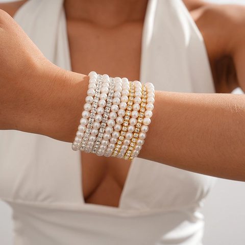 Retro Mehrlagiges Armreif Armband Mit Imitationsperlen Und Strasssteinen Elegante Luxus Schmuck Für Damen